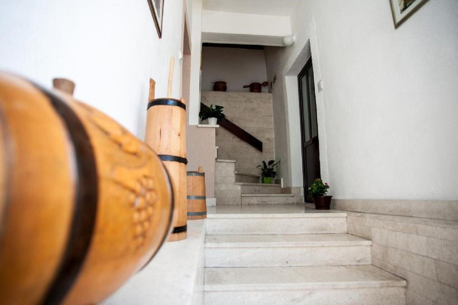 Apartments Verica - 15 M From Beach Krilo ภายนอก รูปภาพ