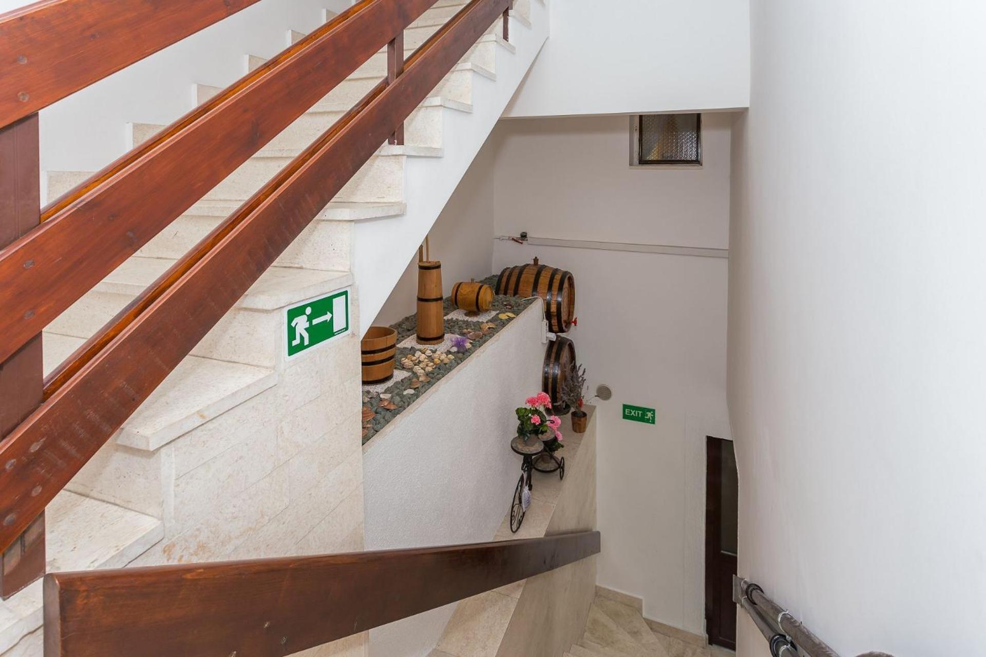 Apartments Verica - 15 M From Beach Krilo ภายนอก รูปภาพ