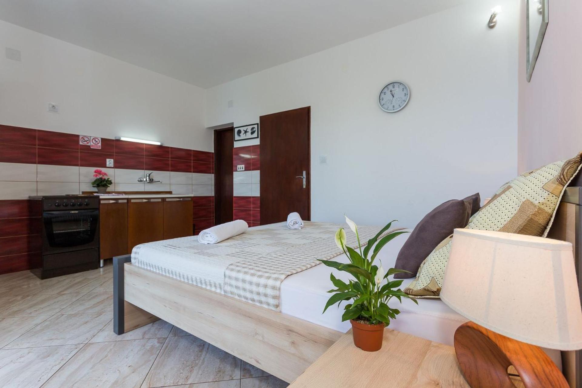 Apartments Verica - 15 M From Beach Krilo ภายนอก รูปภาพ