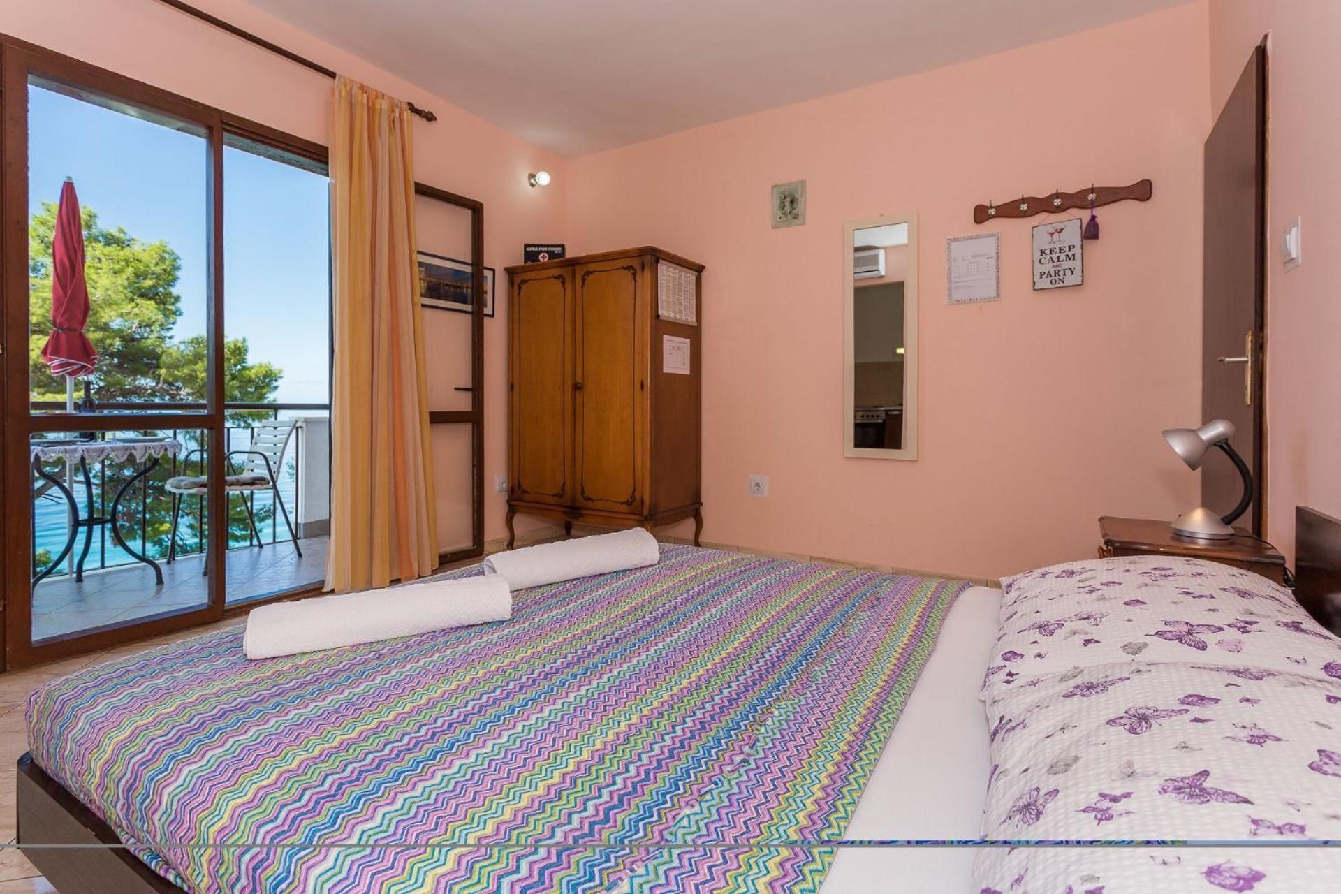 Apartments Verica - 15 M From Beach Krilo ภายนอก รูปภาพ