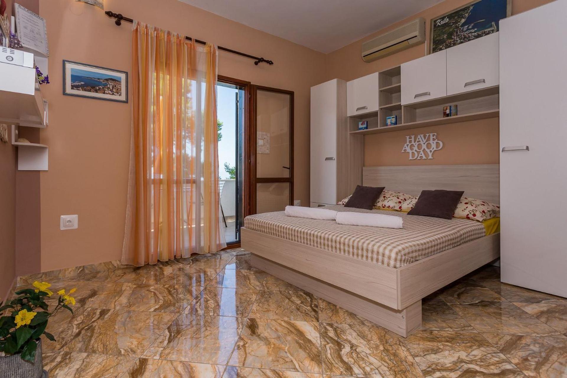 Apartments Verica - 15 M From Beach Krilo ภายนอก รูปภาพ