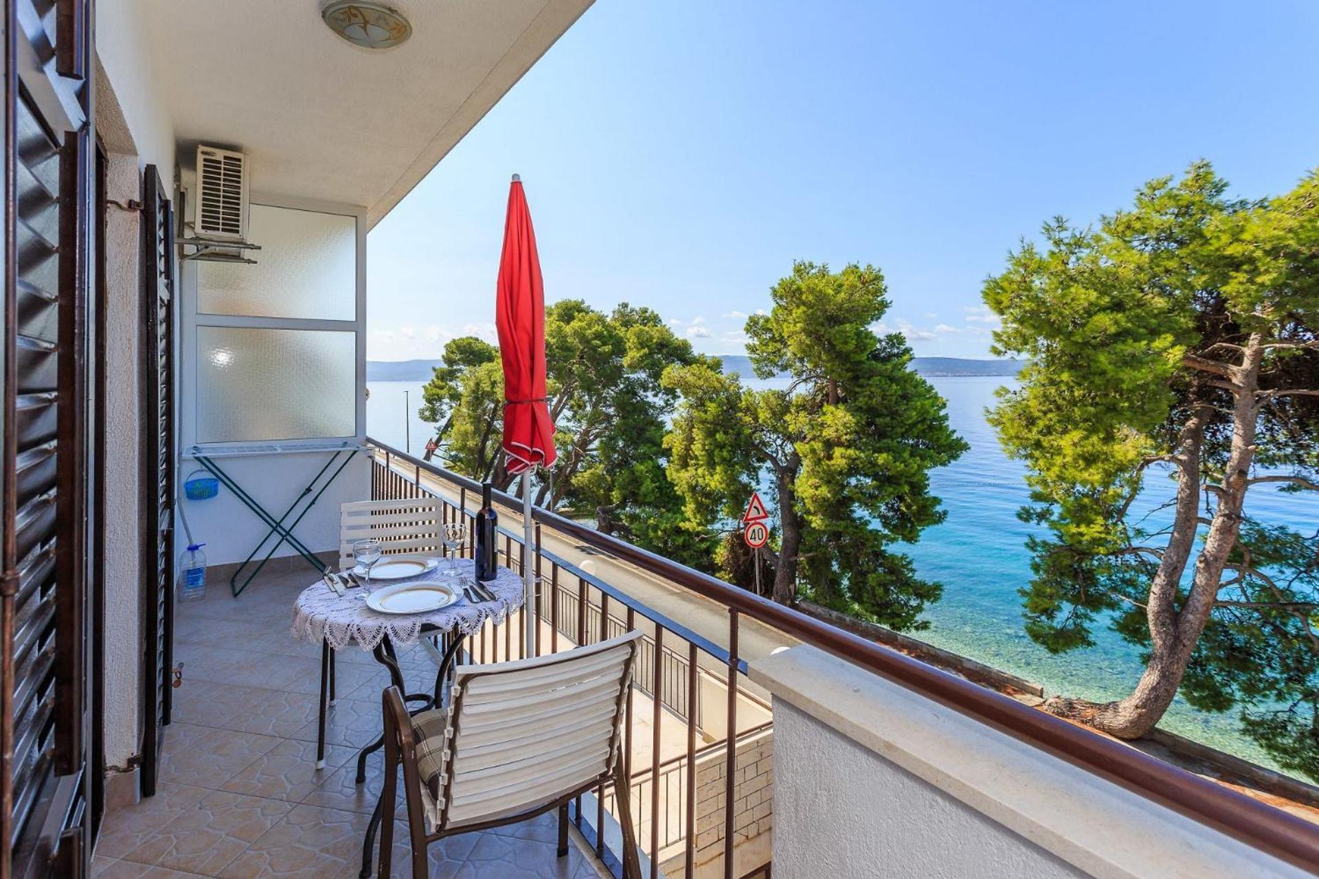 Apartments Verica - 15 M From Beach Krilo ภายนอก รูปภาพ